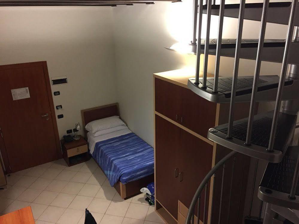 Camplus Guest Guest house